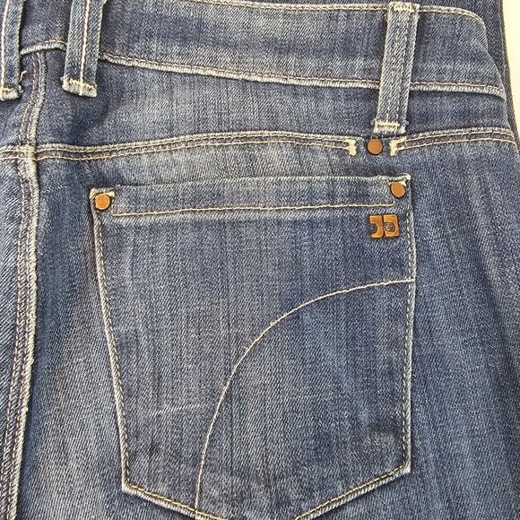 Womens Petite Fit W27 Blue Medium Washed Denim Capri Mom Normcore Casual Jeans - Picture 10 of 16